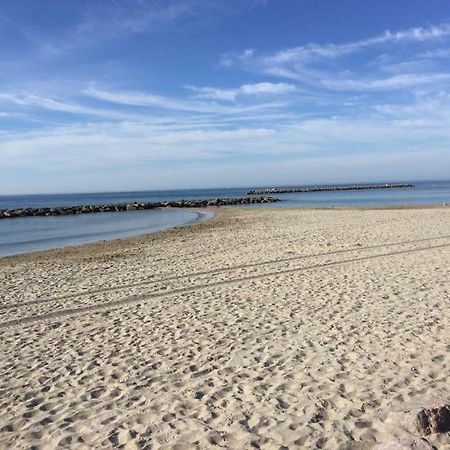 Palavas Les Flots Plage Exterior photo